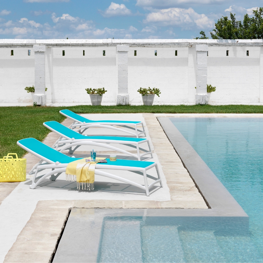 Nardi Hnědo-modré zahradní lehátko Atlantico