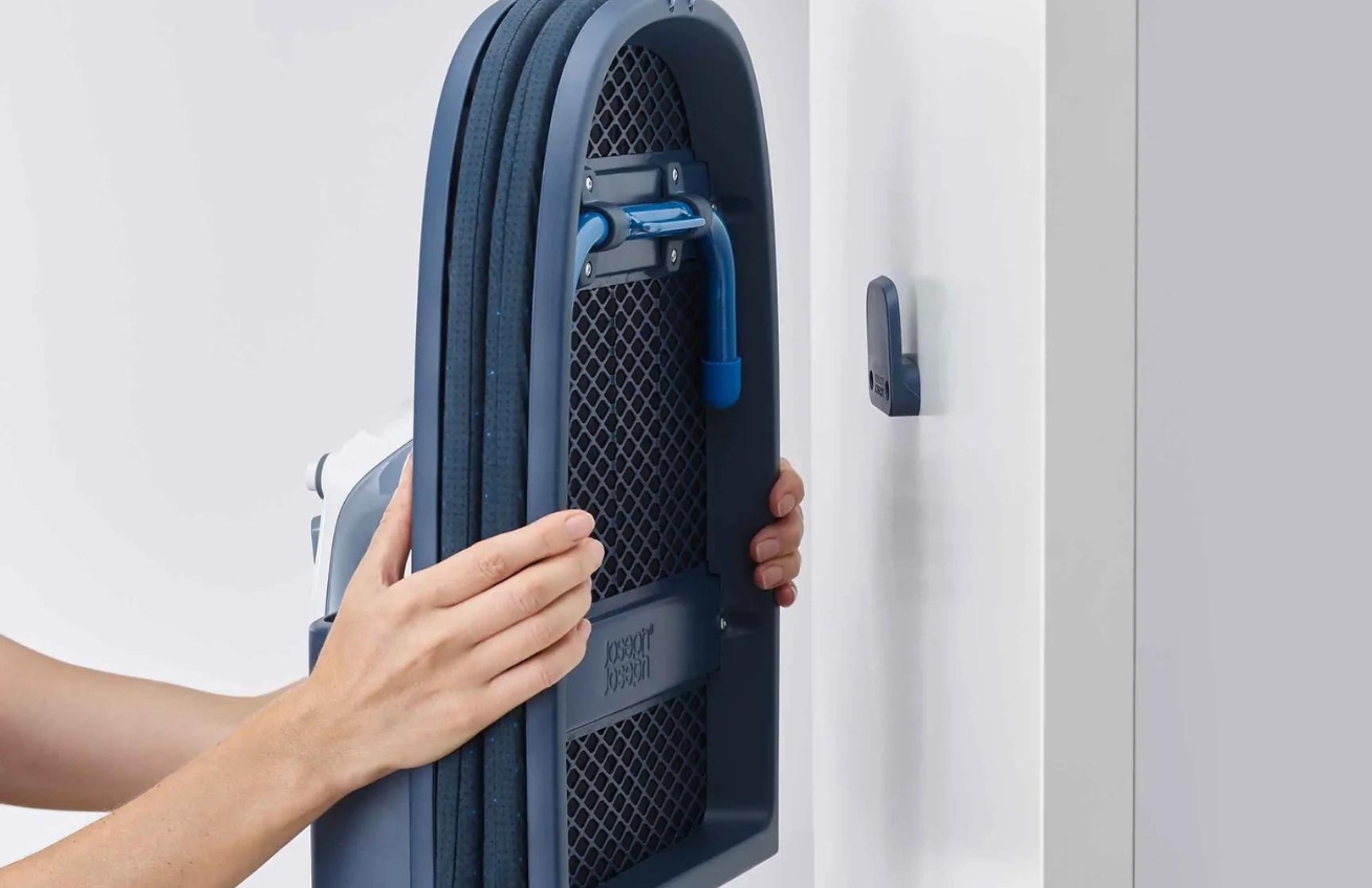 Modré stolní žehlící prkno Pocket Plus