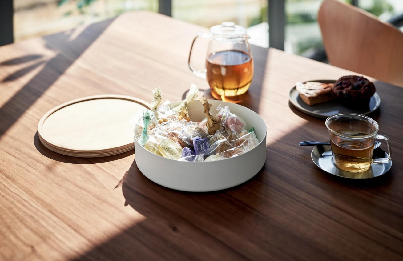 Bílý kovový úložný box Yamazaki Rin II. 22 cm