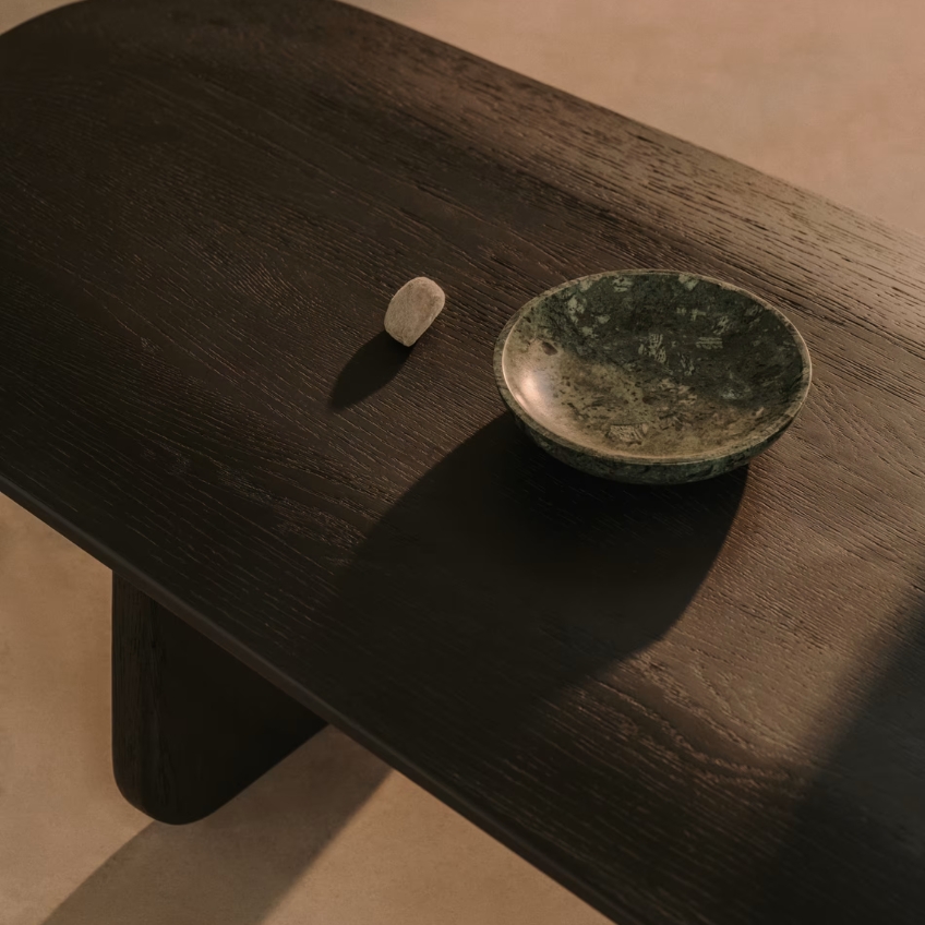 Černý dubový konferenční stolek Kave Home Pirita 147 x 65 cm