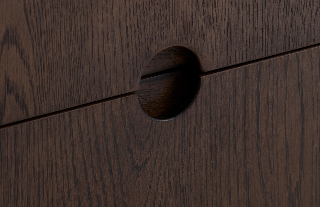 Tmavá dubová komoda Unique Furniture Arun 90 x 45,5 cm