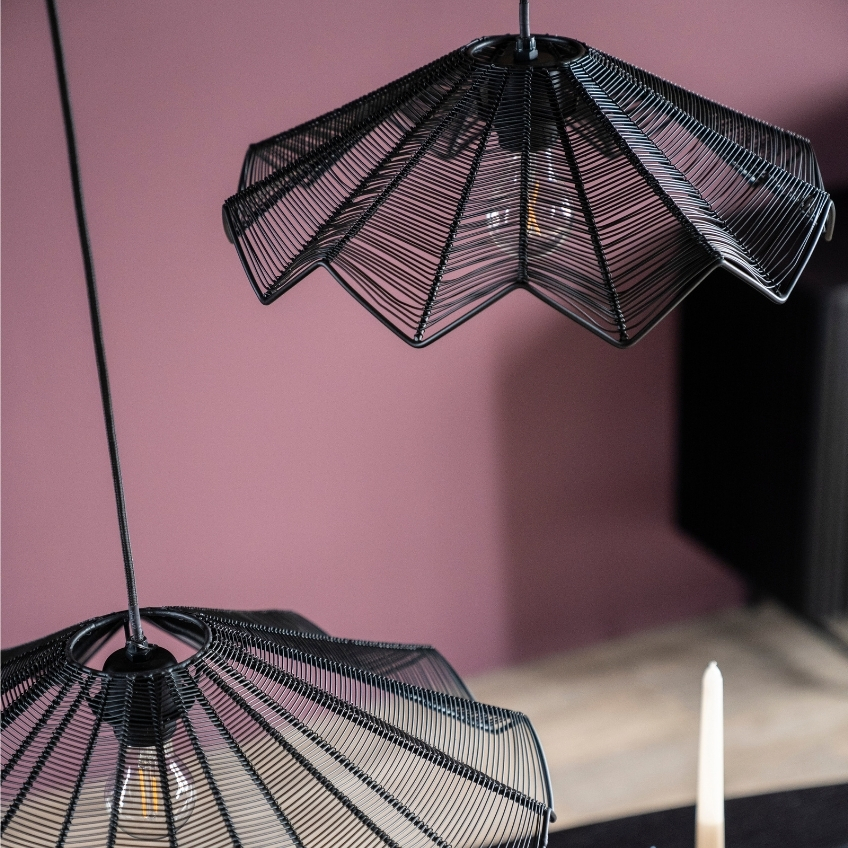 Starorůžové kovové závěsné světlo Varjo 51 cm