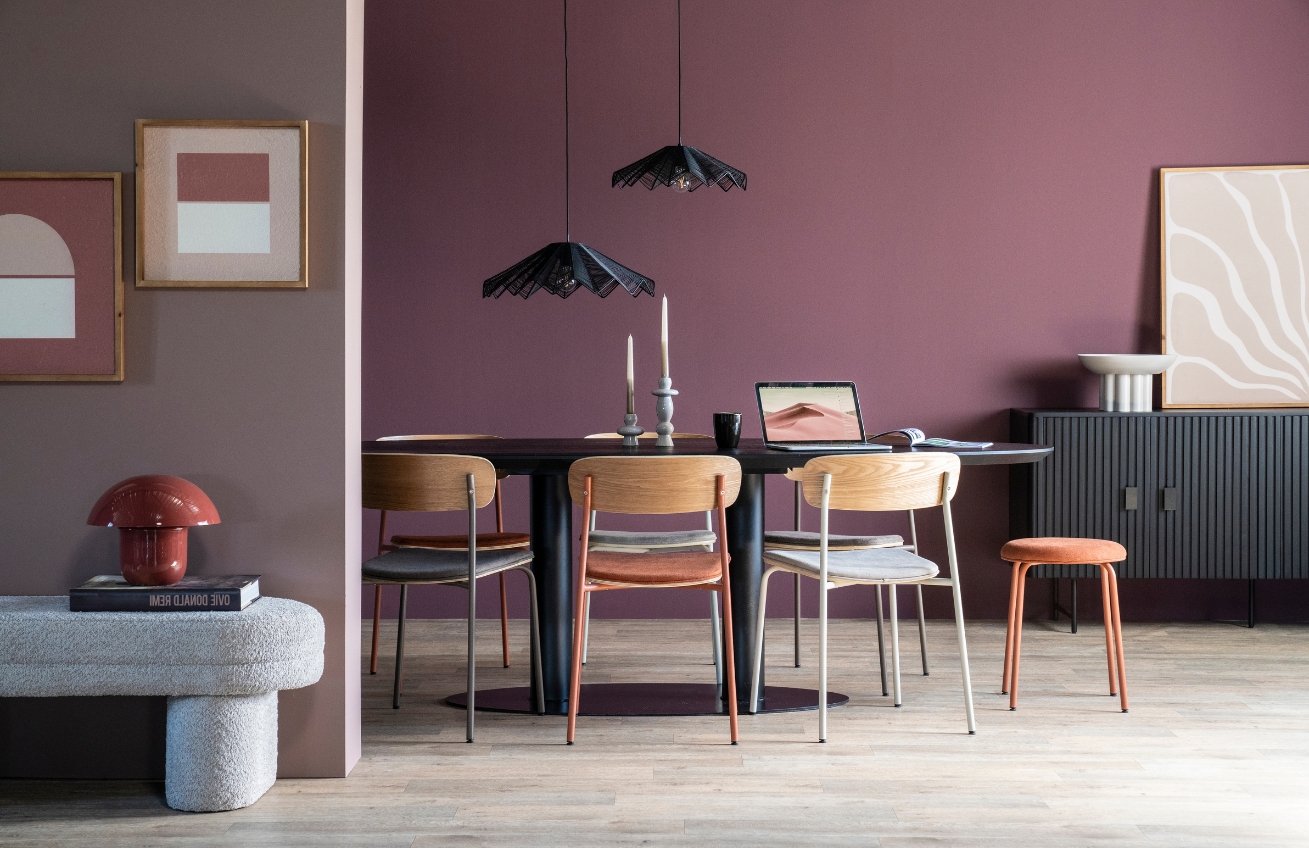 Černé kovové závěsné světlo Varjo 40 cm