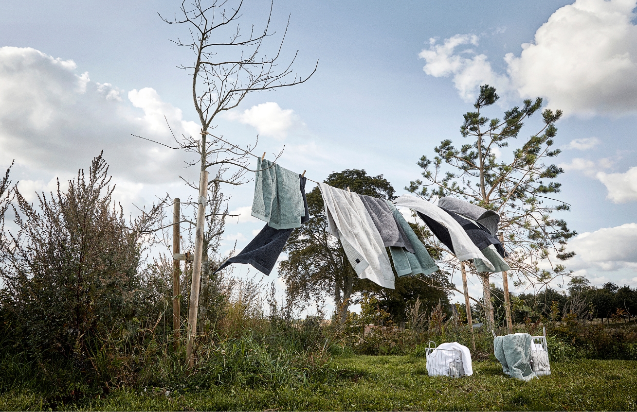 Tmavě modrý bavlněný ručník Classic 50 x 70 cm -fv-interier-25