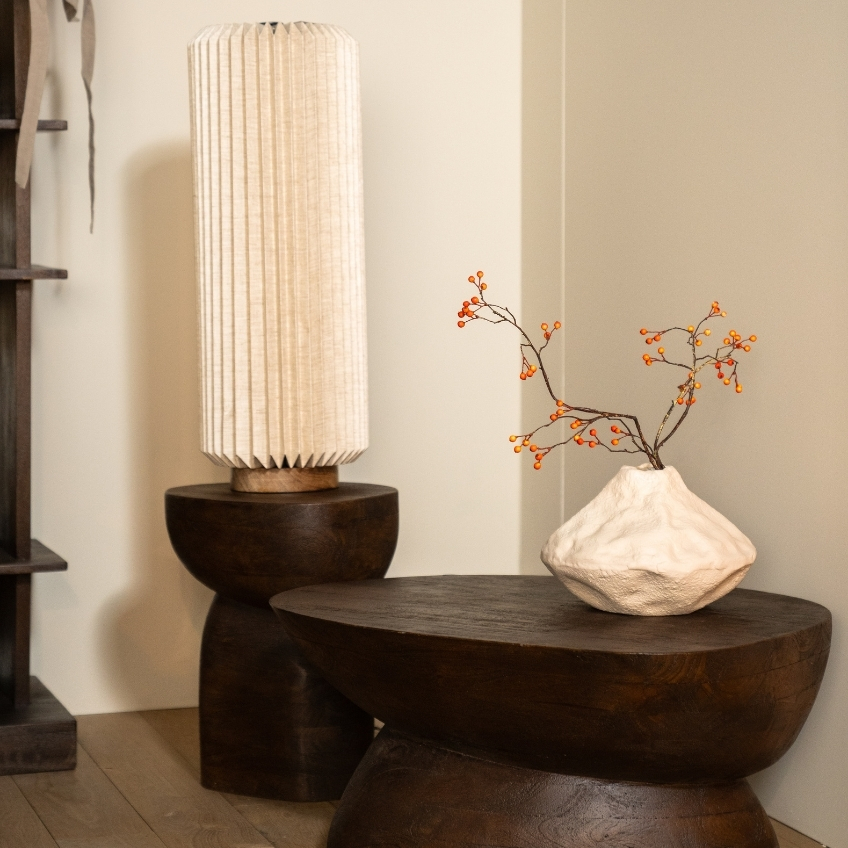 Béžová stojací lampa Zuki 71,5 cm -fv-interier-25