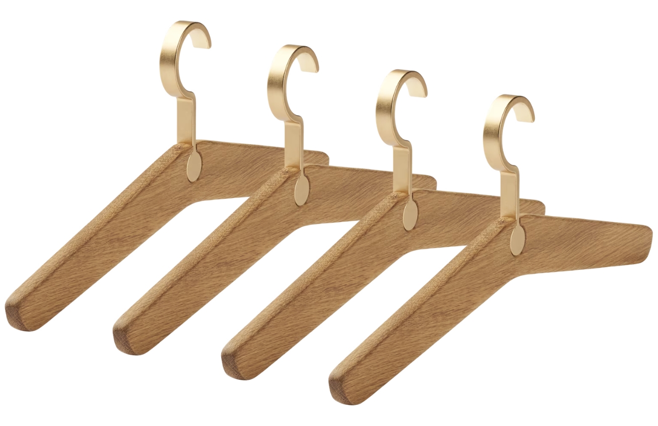 Bolia Set čtyř dubových ramínek Trapeze 40,5 cm