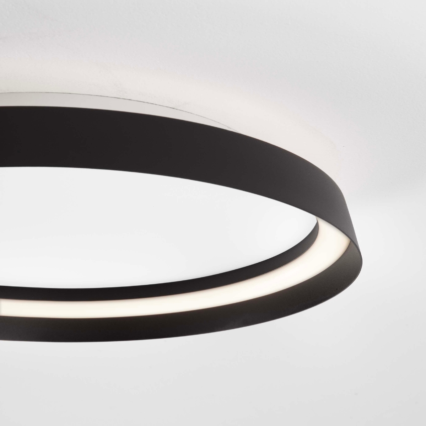 Černé kovové stropní LED světlo Nova Luce Ormi 45 cm