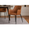 Koňakově hnědá koženková jídelní židle DAN-FORM Rombo -fv-interier-25