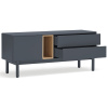 Antracitově šedý lakovaný TV stolek Teulat Corvo 140 x 40 cm -fv-interier-25