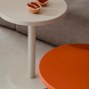 Oranžový kovový odkládací stolek Odo 44 cm -fv-interier-25