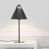 Černá kovová stolní lampa Strap -fv-interier-25