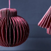 Set šesti červených papírových vánočních ozdob Ornaments -fv-interier-25