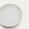 Bílý mramorový servírovací talíř Kave Home Ecin 15 cm -fv-interier-25