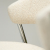 Krémově bílá bouclé jídelní židle DAN-FORM Zone -fv-interier-25