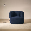 Tmavě modré bouclé křeslo Kave Home Martina -fv-interier-25