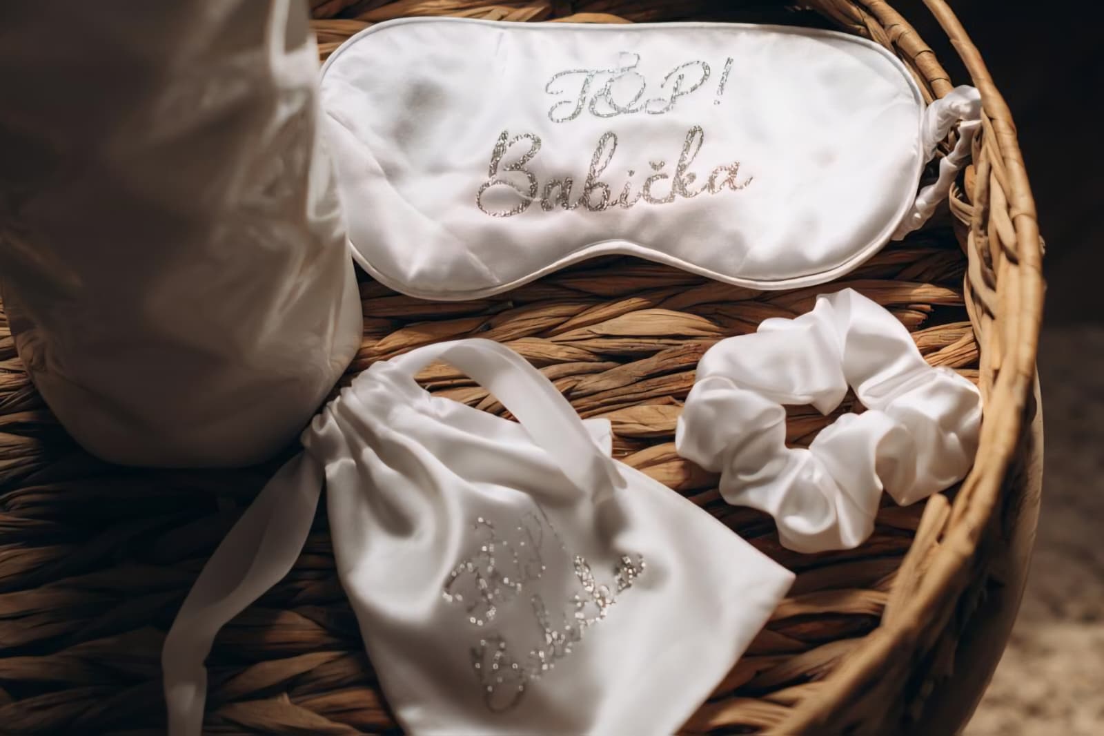 Babička