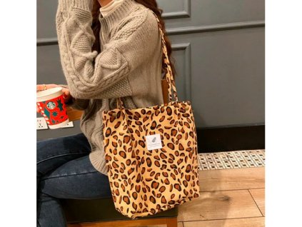Dámská plátěná taška přes rameno s leopardím vzorem