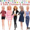 Šatičky a doplňky pro panenku Barbie - 10 ks (30 cm)