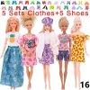 Šatičky a doplňky pro panenku Barbie - 10 ks (30 cm)