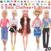 Šatičky a doplňky pro panenku Barbie - 10 ks (30 cm)