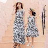2024 Summer Mommy and Daughter Matching Clothes Dresses Fashion Beach Dress New Girls Sleeveless Dresses for.jpg 640x640.jpg (3)