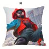 Potah na polštář s motivy hrdinů Marvel