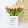 Bytová dekorace - kytice umělých tulipánů