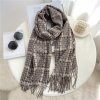 Luxury Plaid Scarf Winter Warm Cashmere Women Long Pashmina Foulard Female Scarves Lady Tassel Shawl Wraps.jpg 640x640 (7)