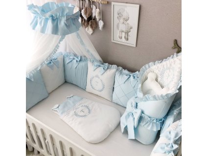 Spací vak pre novorodenca v detskej postieľke