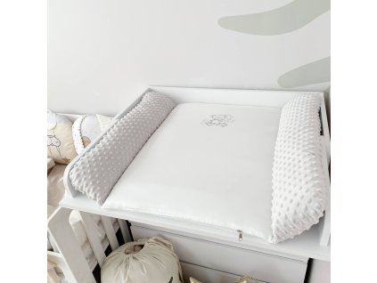 Měkká přebalovací podložka na komodu