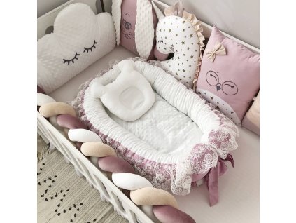 hnízdečko pro novorozence – pohodlí a bezpečí