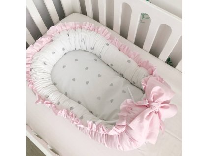 bezpečné hnízdečko pro klidný spánek miminka