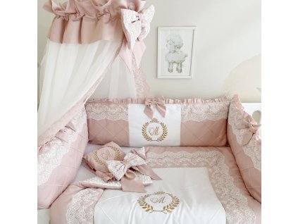 dětská výbava do postýlky v jednotném designu