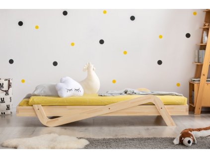 Dětská postel z masivního dřeva v přírodní barvě ZIG