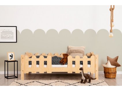 Dětská postel z masivního dřeva v přírodní barvě Olaf S