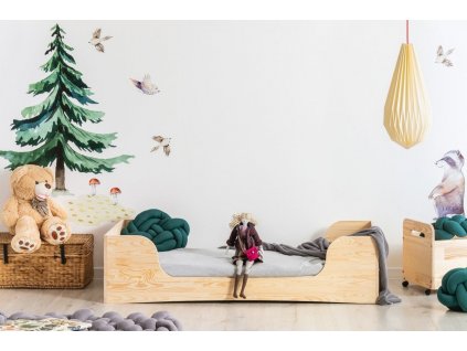 Dětská postel z masivního dřeva v přírodní barvě Pepe 6