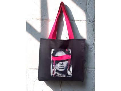 c3fb0d6e 4765 442f 80b9 b627a59c9cb6 (1)