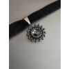 choker black flower