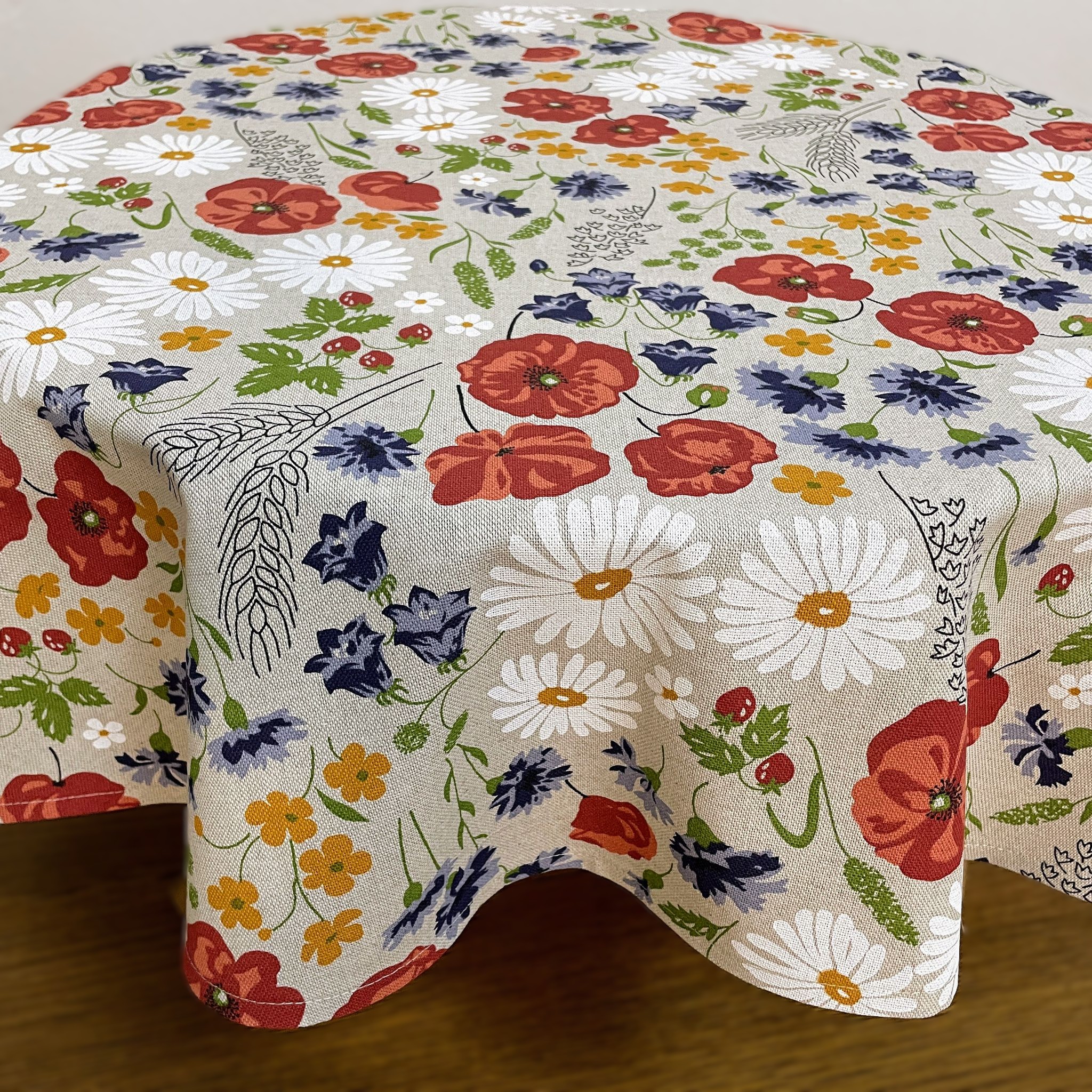 Kulatý ubrus Ø 115cm - barevné luční květy Vlčí máky