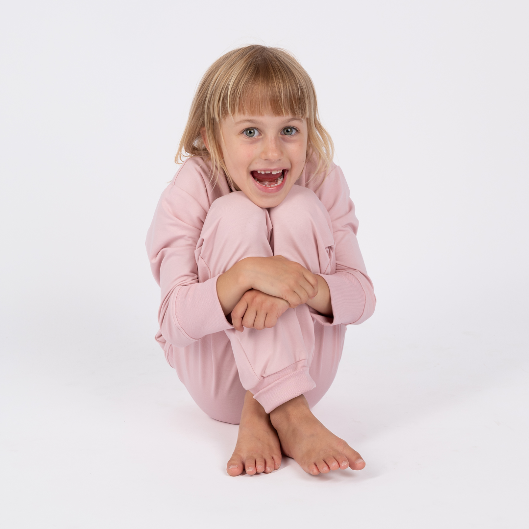 Dětské tepláky a mikina Moniel = dokonalá teplákovka