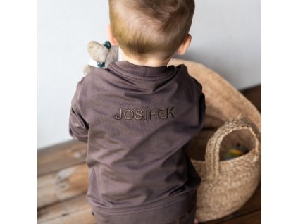 Moniel Kids' grow-with-me sweatshirt with custom text Basic Chocolate