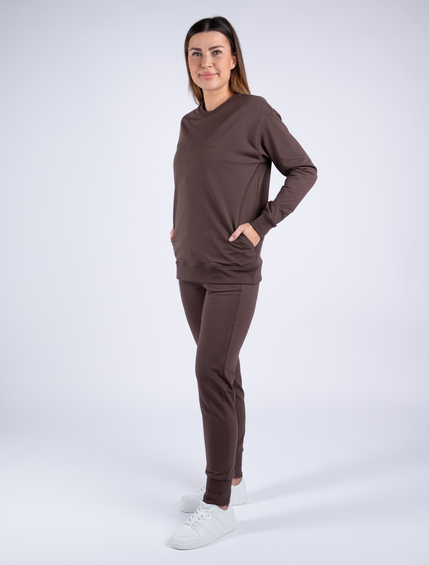 + dárek zdarma | Moniel kojící tepláková souprava s krátkou mikinou vel.L a XL Basic Chocolate