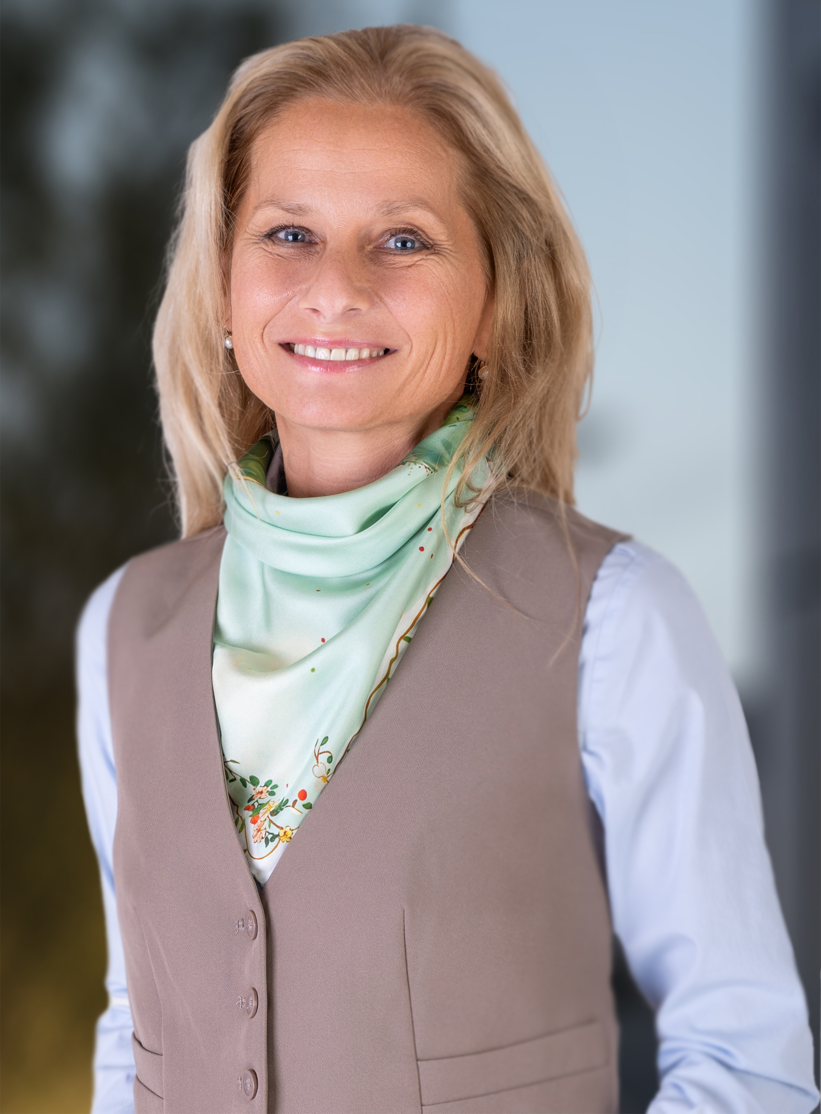 Šátky o velikosti 65 cm