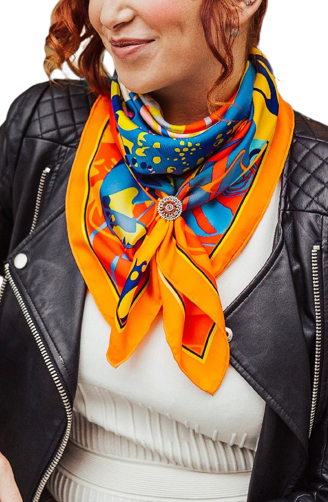 jak uvázat klasickou smyčku s prstenem na hedvábné šátky