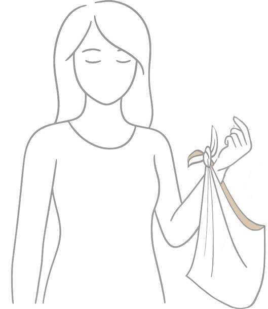 Návod vázání hedvábného šátku do květiny krok 5 navlékněte šátek na levou ruku