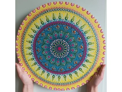 Kurz malování tečkované mandaly, relaxace při výtvarném kurzu. Malba akrylem krásné mandaly. Osobní mandala. Uvolnění, klid, meditace a relaxace