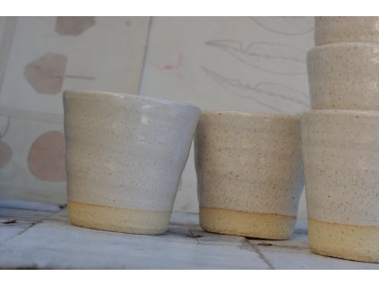 Bílé latté z hrubé hlíny, 300-350 ml