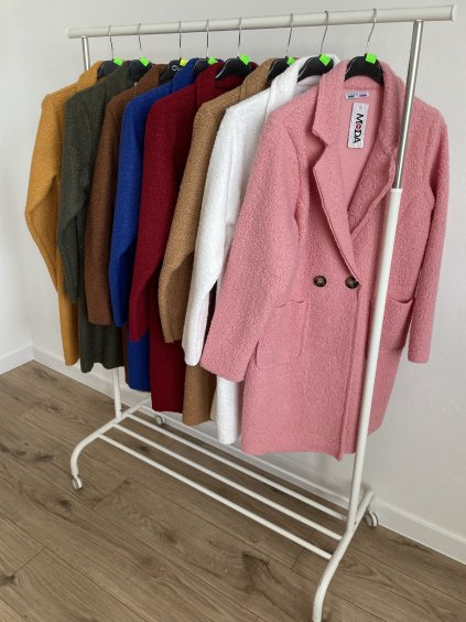 Kabáty v 6 farbách