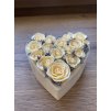 Betonové srdce s růžemi ze stuhy - krémová