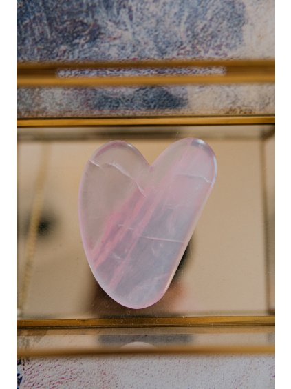 Masážní pomůcka Gua Sha Ruženín